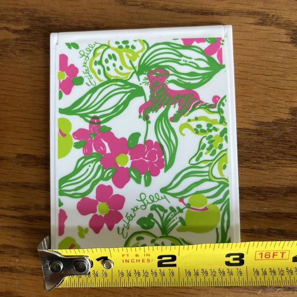 Estee Lauder X Lilly Pulitzer Compact Mirror Pink Green Floral‎ Purse Makeup